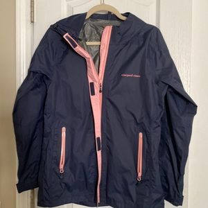 Vineyard vines stow and go rain jacket